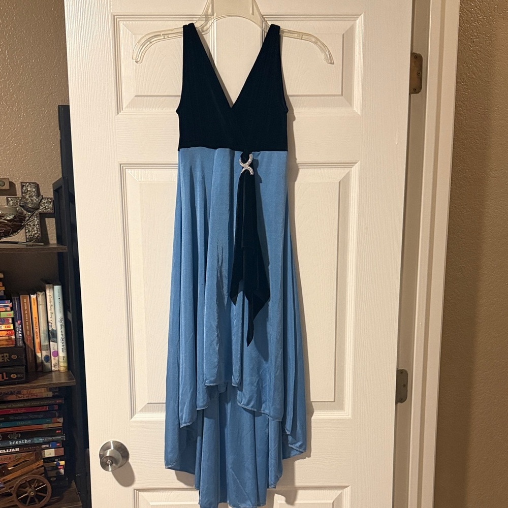 Pretty blue and black dance dress